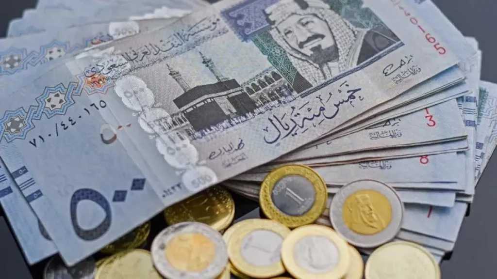 الريال-السعودي-يواصل-تحركاته-أمام-الجنيه-المصري.-تعرف-على-السعر-الجديد-منتصف-تعاملات-اليوم-الأربعاء