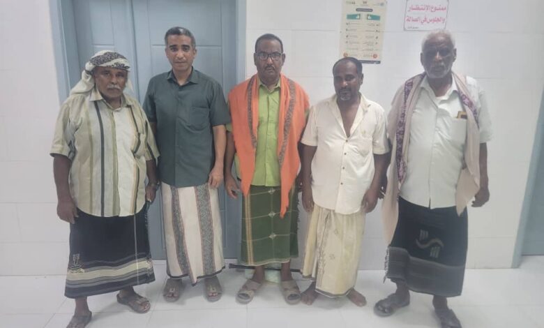 اخبار-حضرموت-|-قيادات-المجلس-الانتقالي-الجنوبي-في-تريم-تزور-جرحى-قمع-الاعتصام-السلمي