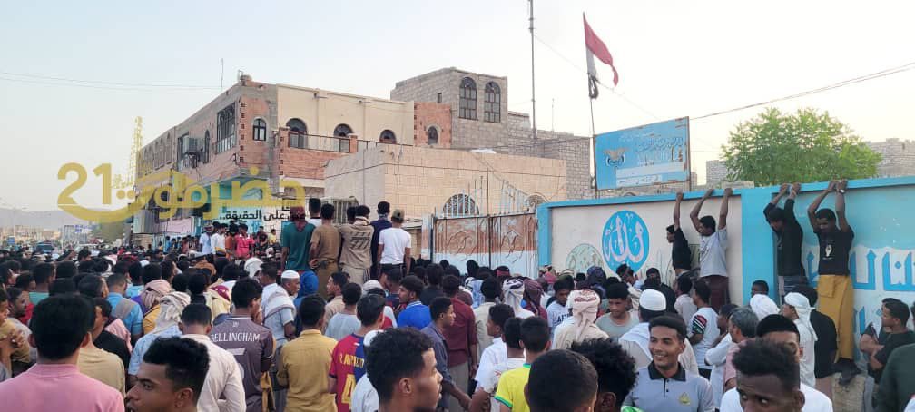 اخبار-حضرموت-|-#عاجل-:الإفراج-عن-جميع-معتقلي-تريم-بعد-حملة-تضامن-شعبية-واسعة