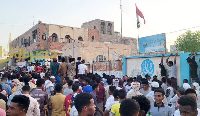 اخبار-حضرموت-|-#عاجل-:الإفراج-عن-جميع-معتقلي-تريم-بعد-حملة-تضامن-شعبية-واسعة