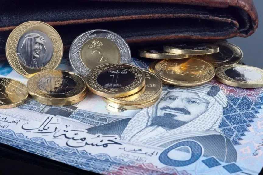 انهيار-جديد.-أسعار-الريال-السعودي-مقابل-الجنيه-المصري-اليوم-السبت-9-–-8-2025