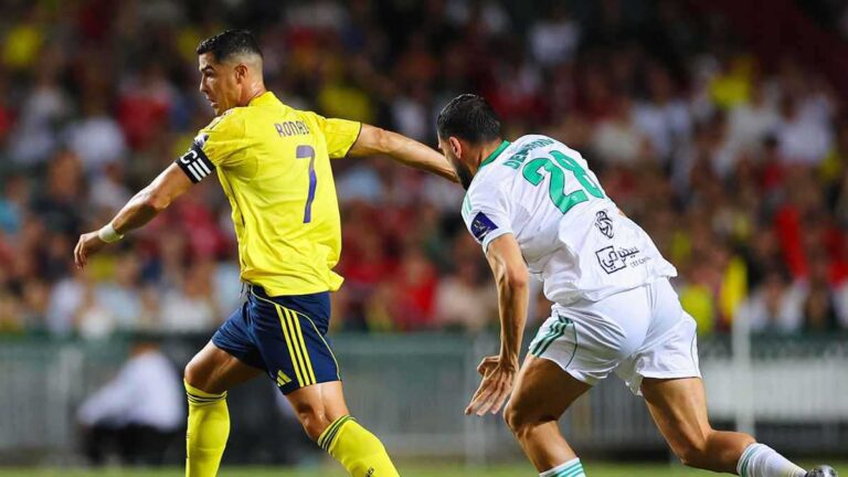 صفقة تبادلية.. شرط النصر السعودي لرحيل عبد الإله العمري