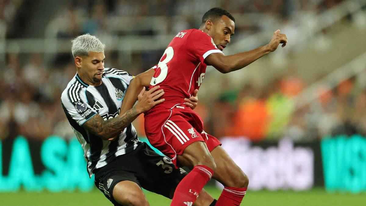 هل أغلق ملف الرحيل؟.. أحمد فتوح يظهر في الزمالك