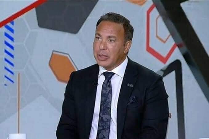 أيمن يونس يشيد بنجم الزمالك ويوجه رسالة هامة قبل بداية الموسم الجديد