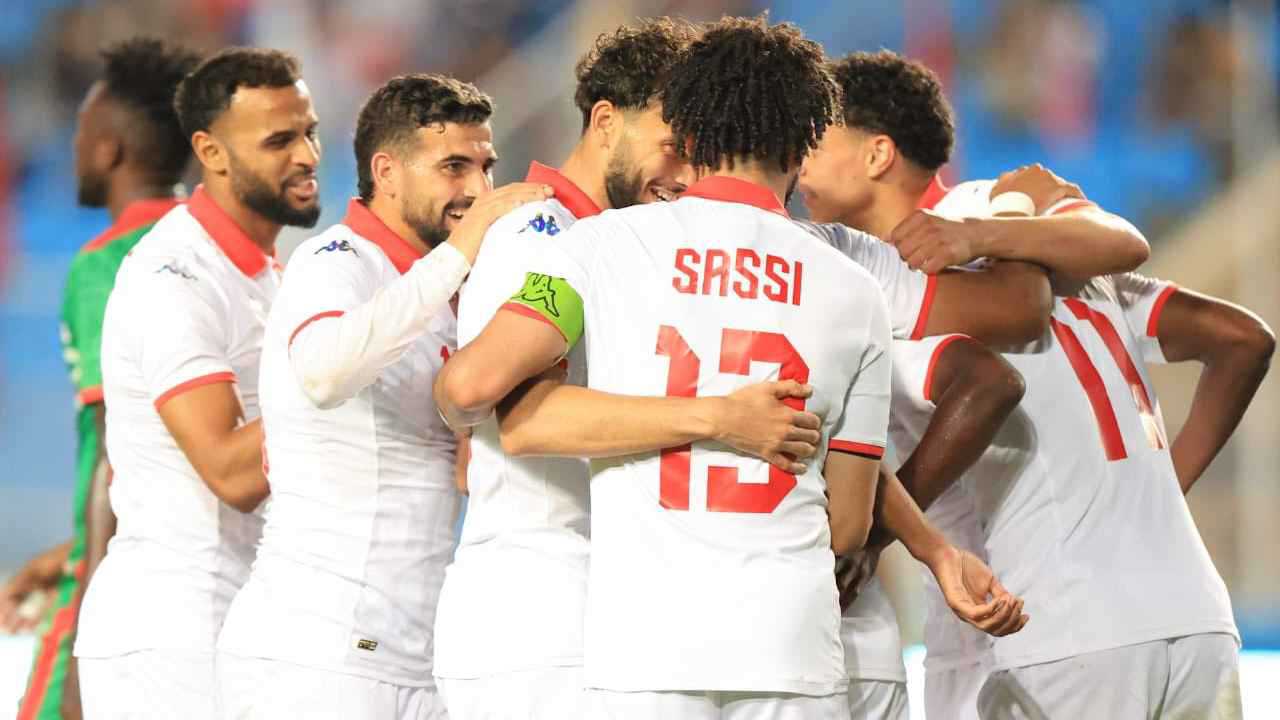 لابورتا يصدم جماهير برشلونة بشأن الصفقات