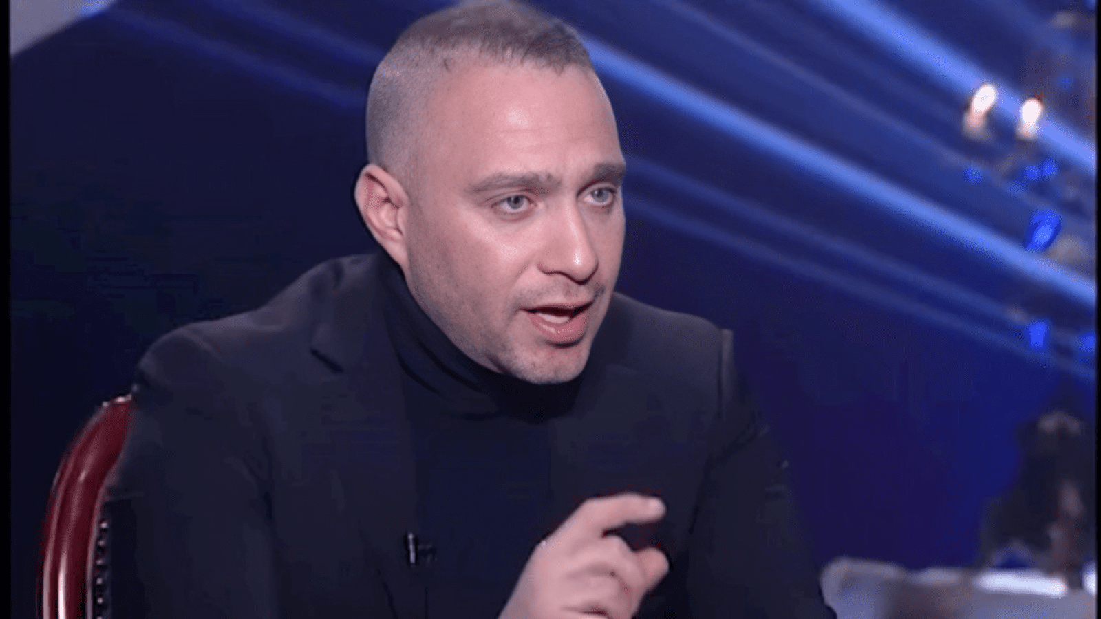 التحقيق في بلاغ شيرين ضد حسام حبيب