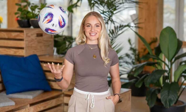 شرط تعجيزي.. كم يريد نيوكاسل لبيع إيزاك لنادي الهلال أو ليفربول؟