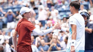 رغم إجرائه عملية جراحية.. تير شتيغن يصدر أزمة جديدة لبرشلونة