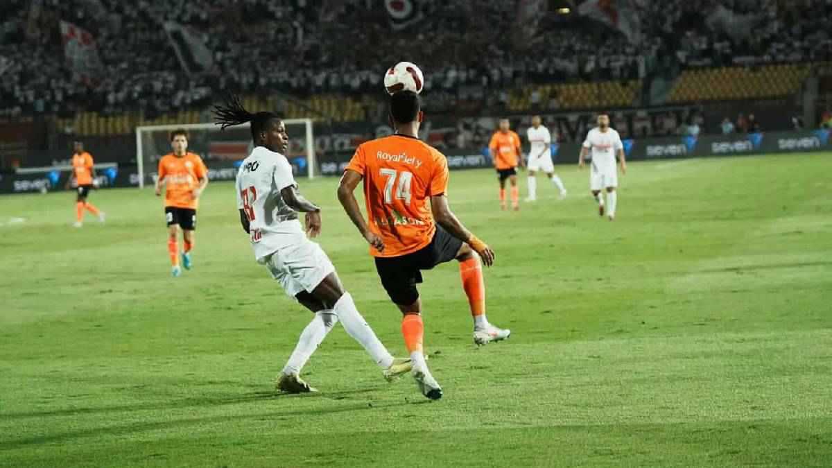 الزمالك يوجه لبيراميدز 4