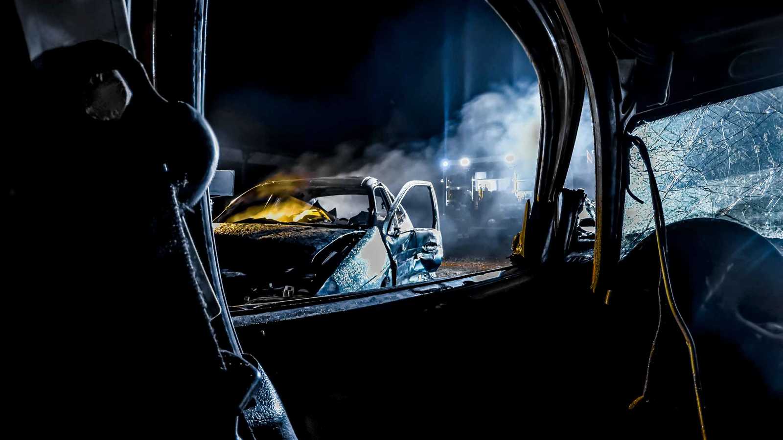 سوري يشتري عملات برونزية