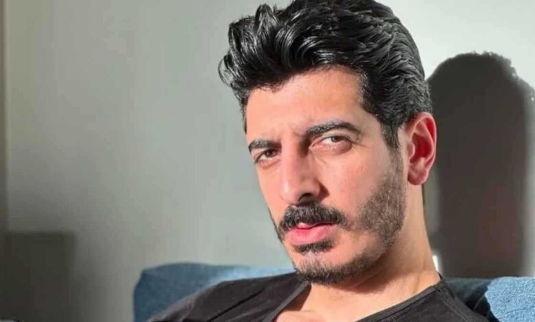 مها الصغير تستضيف طليقها السقا في