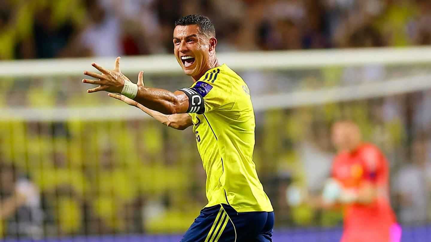 بعيدا عن الحكايات الصفراء.. رد