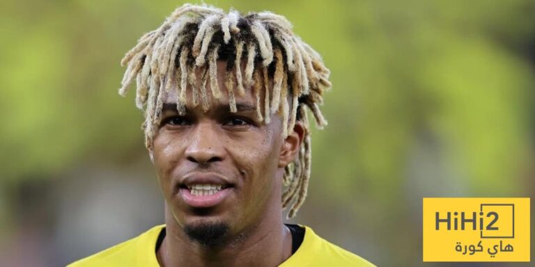 كواليس أزمة فواز الصقور مع نادي الاتحاد