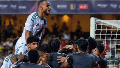 دكة بدلاء الأهلي ضد نيوم