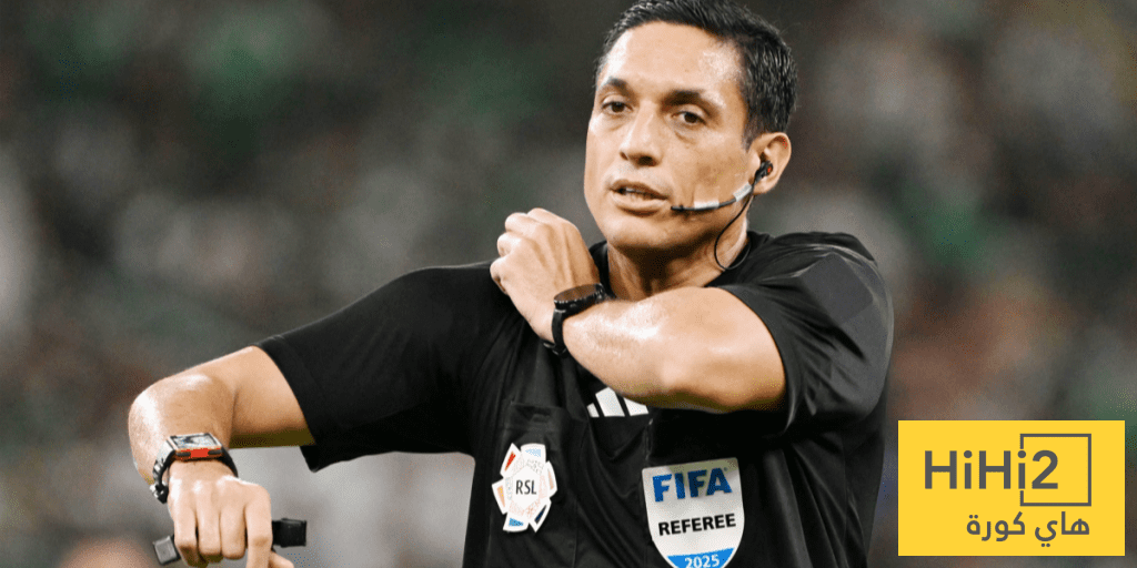 لماذا أشاد الخبراء بأداء حكم مباراة الأهلي ونيوم في الدوري؟
