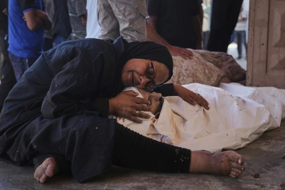 3 شهداء ومصابون في قصف الاحتلال خيمة تؤوي نازحين غرب خان يونس