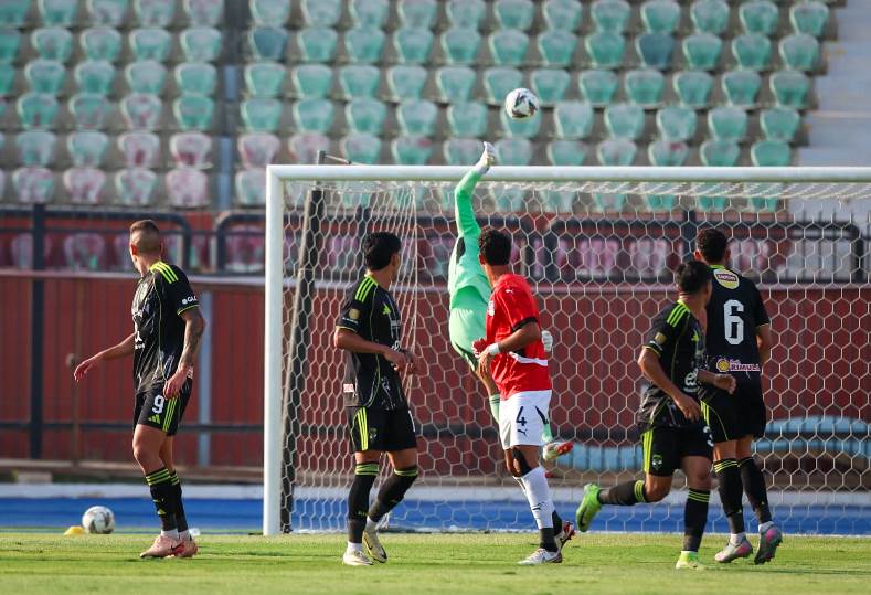 الأهلي ومنتخب الشباب