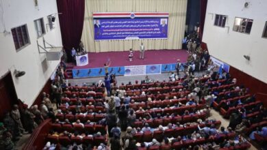 أكدت أهمية تعزيز وحدة الصف لاستعادة الدولة.. تعز تحتفي بالذكرى الـ43 لتأسيس المؤتمر