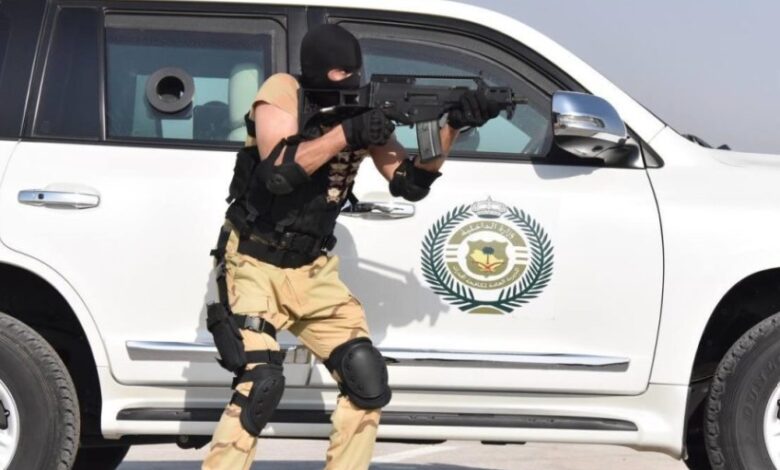 القبض على 3 أشخاص بالمدينة المنورة لترويجهم مادة الميثامفيتامين المخدر