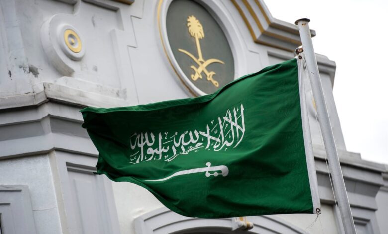 تنبيه من السفارة السعودية في بريطانيا لمواطنيها