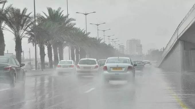 حتى الـ8 مساءً.. أمطار غزيرة على المهد ووادي الفرع