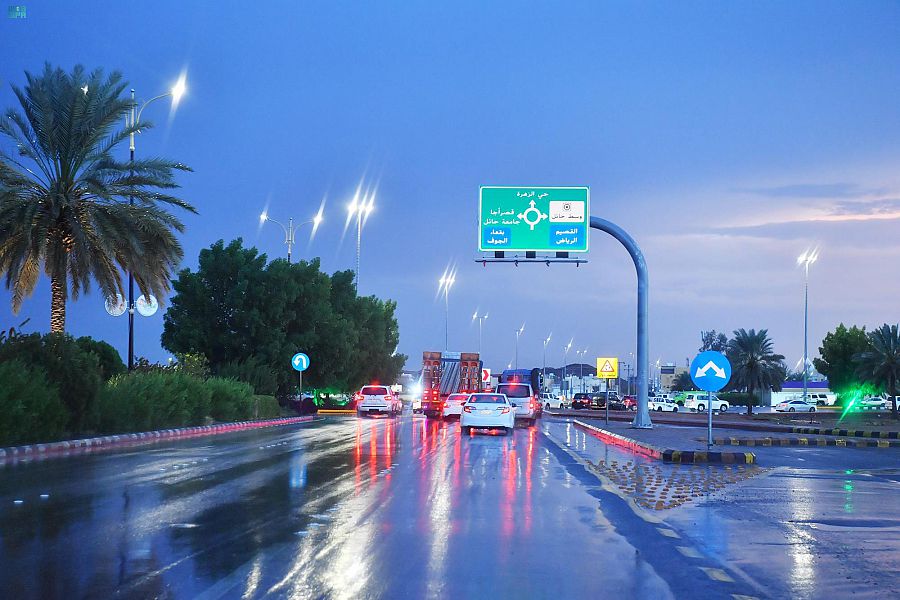 رياح شديدة على حائل - الوئام