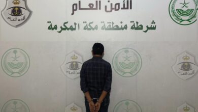 ضبط مقيم بحوزته "شبو" اعتدى على آخر ووثق جريمته ونشرها