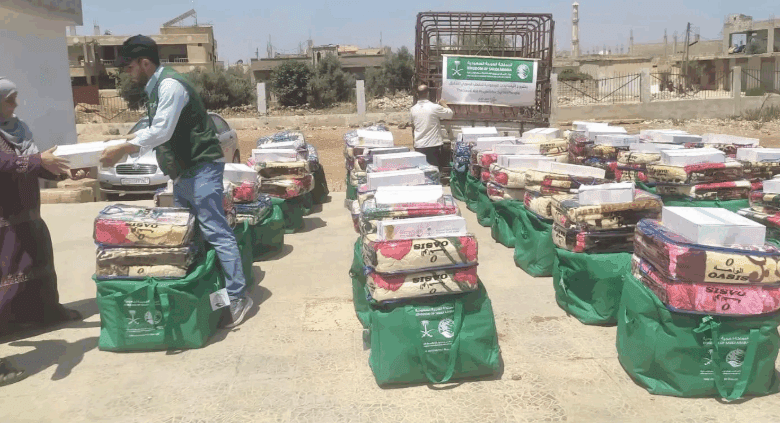 مساعدات سعودية تصل سوريا ولبنان