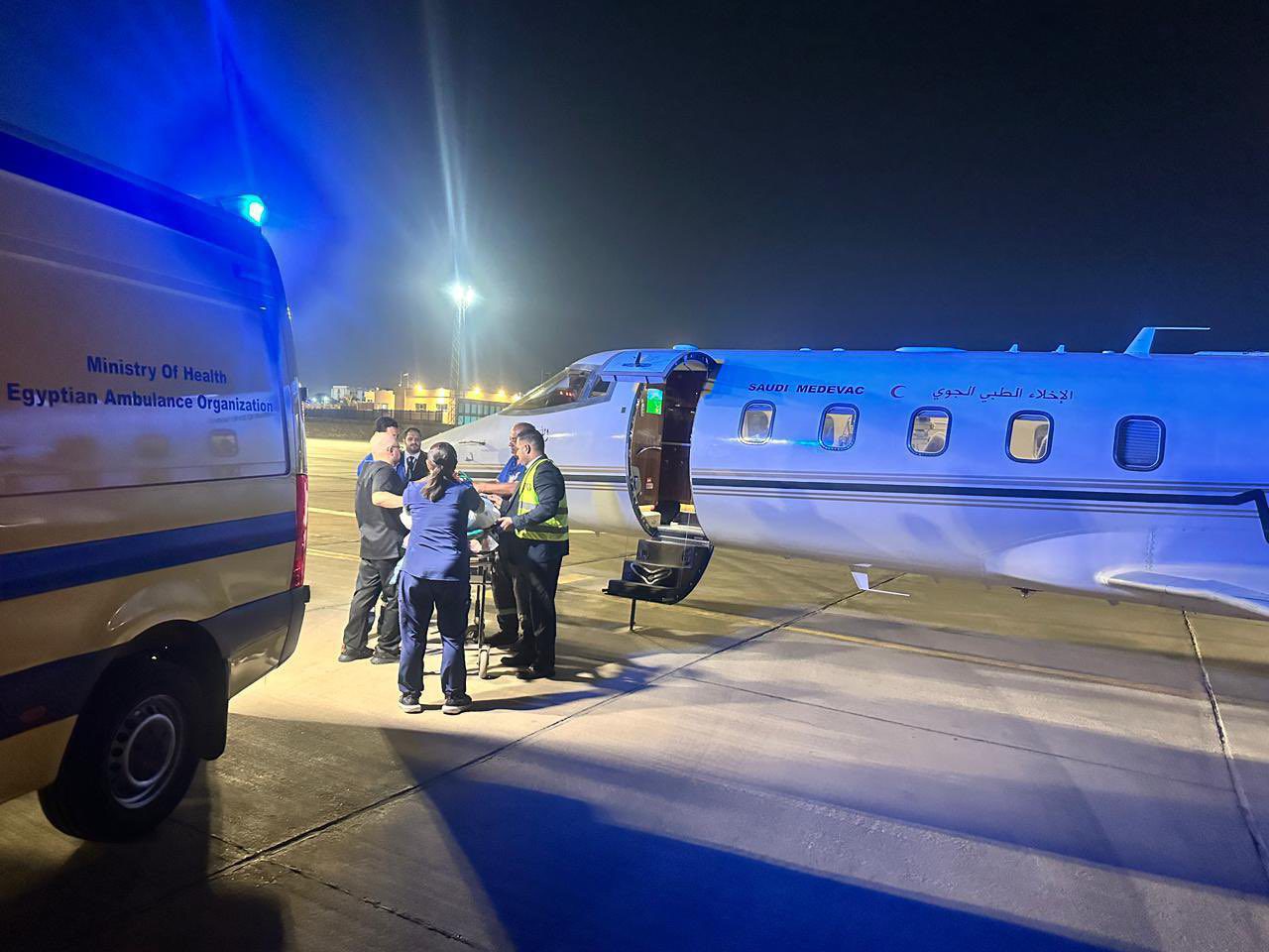 نقل مواطن سعودي من القاهرة إلى المملكة عبر طائرة الإخلاء الطبي