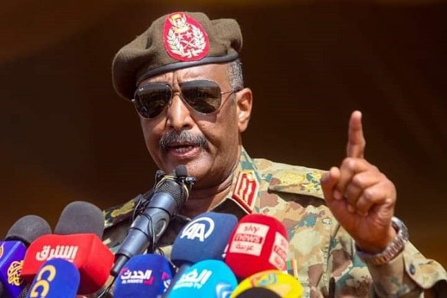 اجتماع سري في سويسرا بين البرهان ومسؤول أميركي لبحث خطة سلام