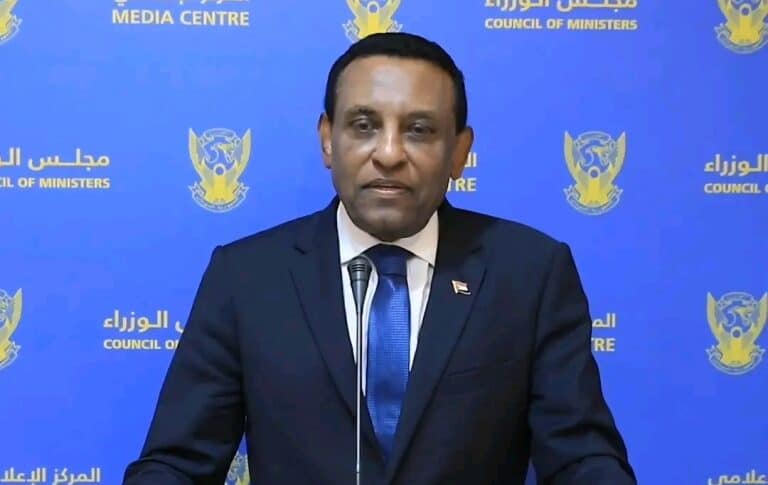 رئيس الوزراء السوداني يطالب الأمم المتحدة بالتدخل لفك حصار «الفاشر»