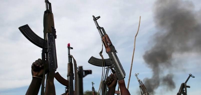نزاع أهلي في جنوب دارفور يدفع مئات الأشخاص إلى النزوح