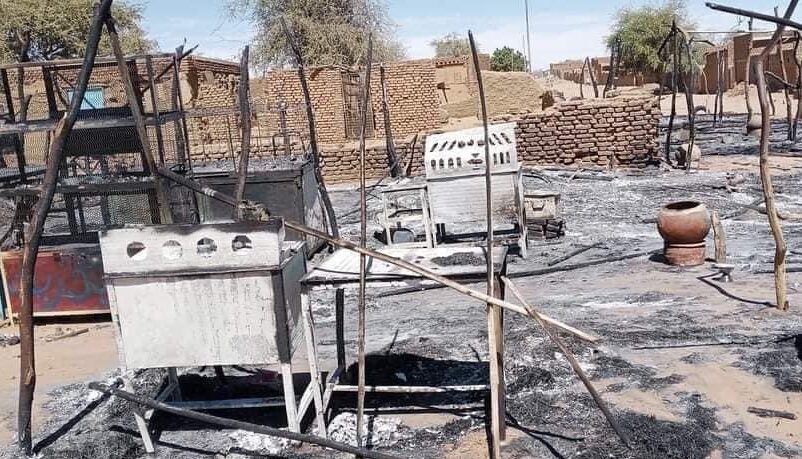 هجوم بطائرة مسيرة يستهدف قافلة مساعدات بشمال دارفور