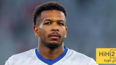 هل فاوض النصر علي البليهي هذا الصيف؟