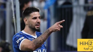 إنزاغي يحسم مستقبل ميتروفيتش مع الهلال
