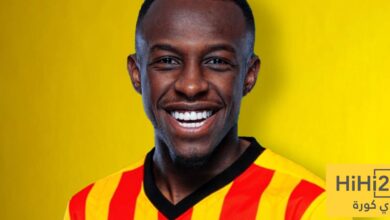 بعد حجب رقمه المفضل.. سعود عبدالحميد يبدأ مشواره الفرنسي بقميص جديد!