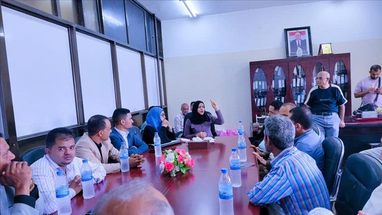 اجتماع موسع لمناقشة إجراءات الرقابة على أسعار الأدوية