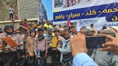 افتتاح مشروع طريق رهوة "الفلاح - حُمة" بيافع سرار وتكريم مدير المشروع علي الحامدي