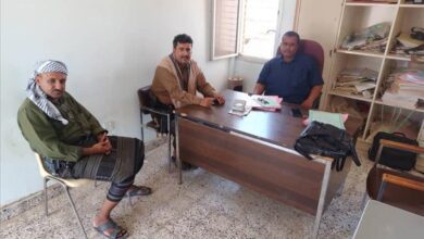 بتوجيهات مدير عام ميفعة.. مكتب الصناعة يسلم "15" مخالفة للتسعيرة للنيابة العامة ضمن حملة لضبط الأسعار بالمديرية
