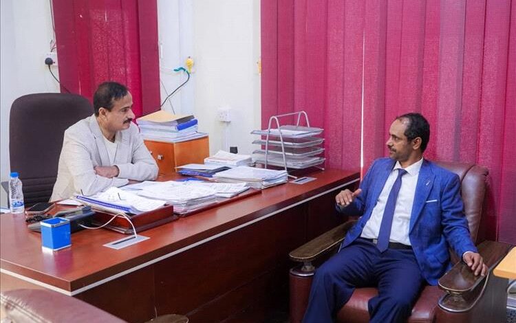 بدعم إماراتي.. محافظ شبوة يطلق المرحلة الثانية من مشاريع مؤسسة خليفة بتأهيل 11 مستشفى