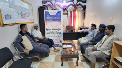 توقيع اتفاقية شراء مضخة لبئر مياه الشرب في منطقة لنجاف دقيم بلحرك بمديرية الضليعة