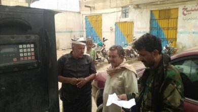 حملة أمنية بمديرية لودر تلزم مالكي محطات المشتقات النفطية بالتسعيرة الجديدة