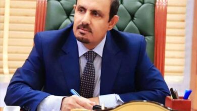 محافظ حضرموت يوجه بحملات رقابة صارمة لضبط أسعار السلع مع تحسن العملة الوطنية