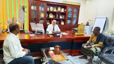 مناقشة أوجه التعاون المشترك بين كلية الطب والعلوم الصحية بجامعة العرب و جمعية الصديق التنموية