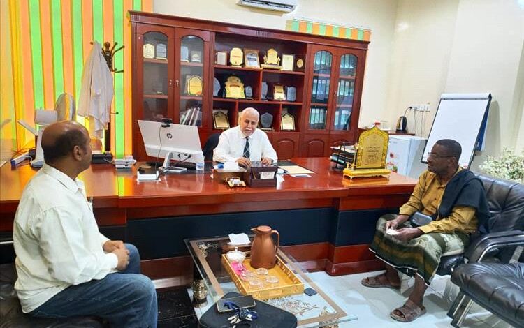 مناقشة أوجه التعاون المشترك بين كلية الطب والعلوم الصحية بجامعة العرب و جمعية الصديق التنموية