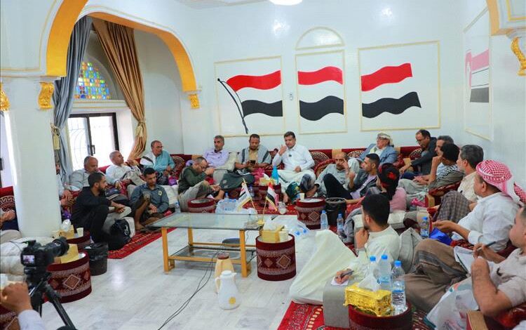 منتدى المقاومة يستضيف الكاتب الصحفي والدبلوماسي "جمال أنعم" للحديث عن واقع وآفاق المقاومة الشعبية