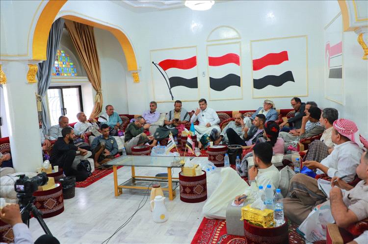 منتدى المقاومة يستضيف الكاتب الصحفي والدبلوماسي "جمال أنعم" للحديث عن واقع وآفاق المقاومة الشعبية