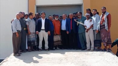 وزير الكهرباء يتفقد شبوة ويؤكد انطلاق عهد جديد للطاقة المتجددة وتحسين خدمات الكهرباء