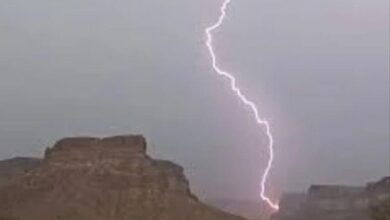 وفاة وإصابة 6 أشخاص بصاعقة رعدية في الحديدة