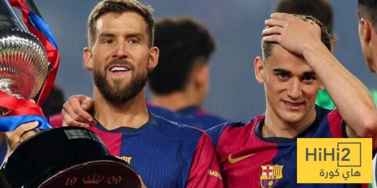 جماهير برشلونة تختار بديل إينيغو مارتينيز